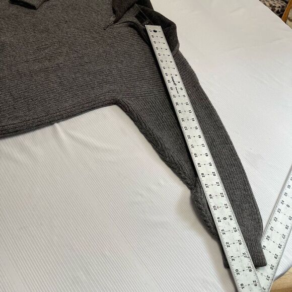 Alpaca Men’s Grey 100% Alpaca Sweater Size Small - Picture 3 of 7